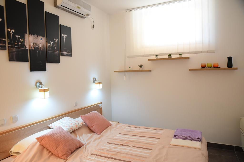 Mps Lux Apartments Nis Ngoại thất bức ảnh