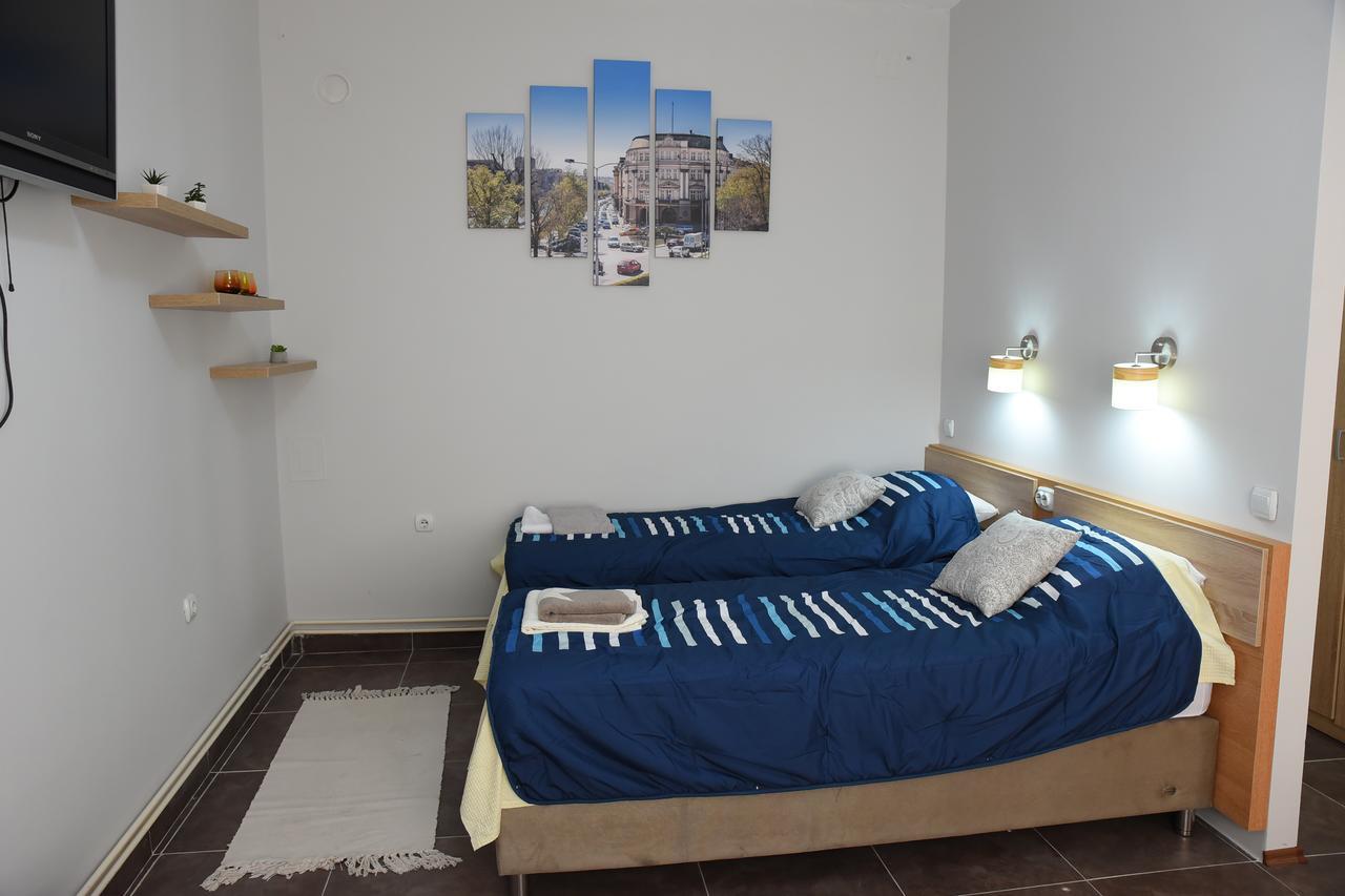 Mps Lux Apartments Nis Ngoại thất bức ảnh
